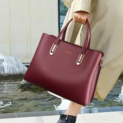 POSH WOMEN HANDBAGS